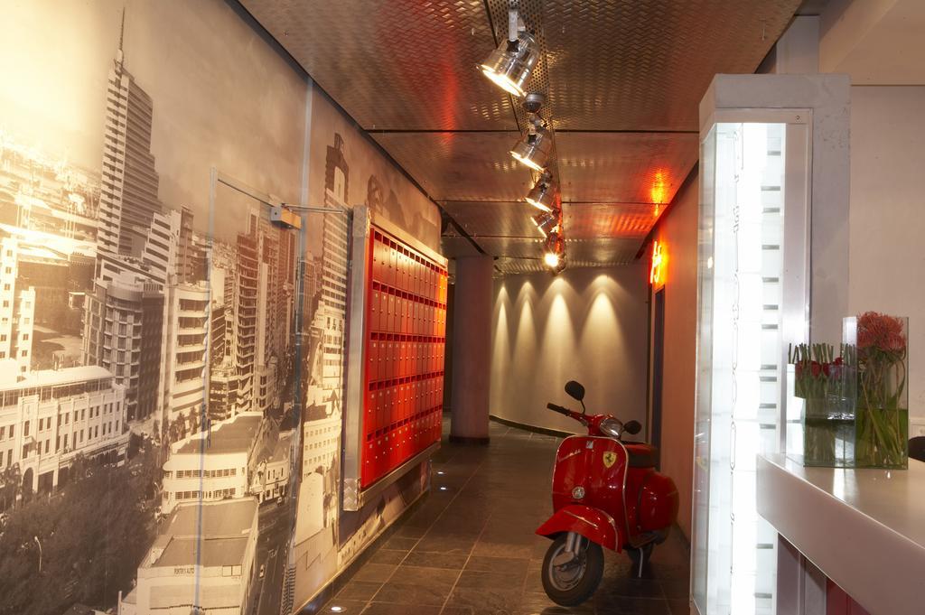 Metropolis Luxury Apartments كيب تاون المظهر الخارجي الصورة