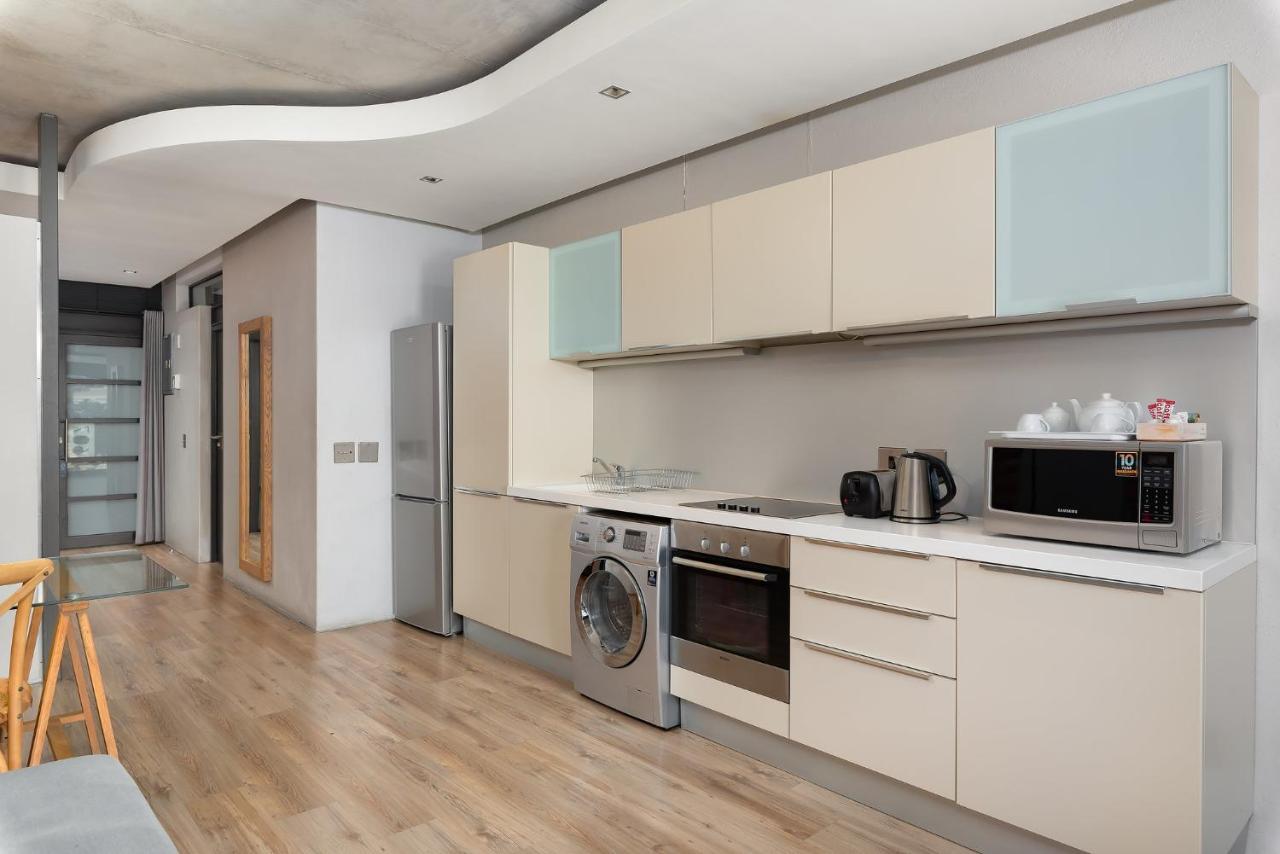 Metropolis Luxury Apartments كيب تاون المظهر الخارجي الصورة