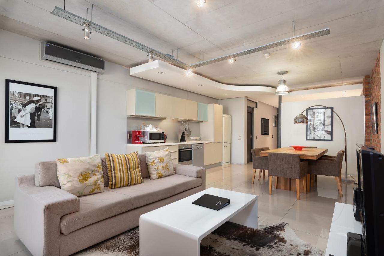 Metropolis Luxury Apartments كيب تاون المظهر الخارجي الصورة