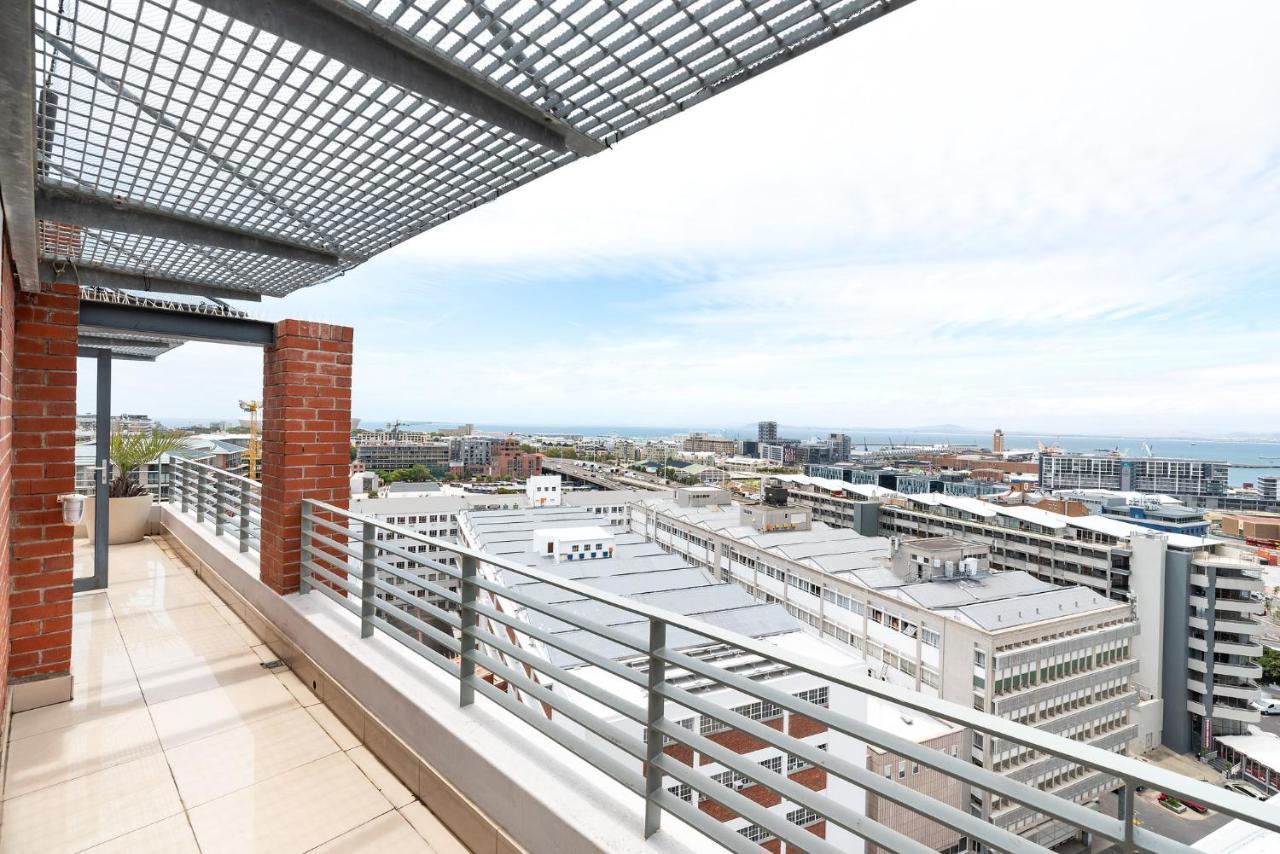 Metropolis Luxury Apartments كيب تاون المظهر الخارجي الصورة